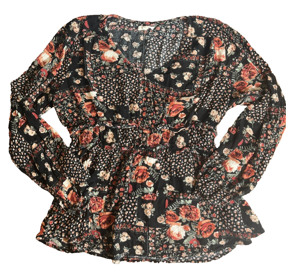 Maurices Sz Medium Black Floral Long Sleeve Flowy V-Neck Peasant Top Whimsy Soft